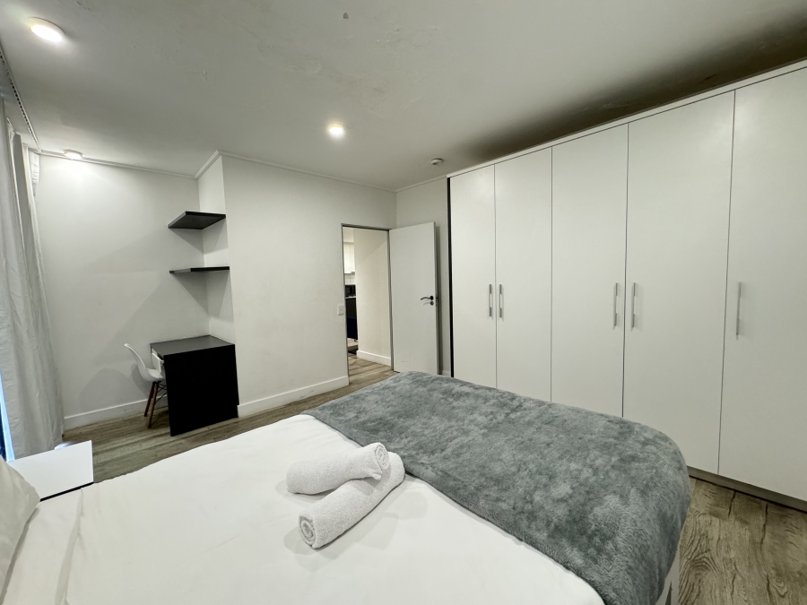 2 Bedroom Property for Sale in Woodstock Western Cape